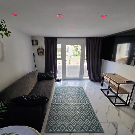 Love 1 Agde Exterior foto